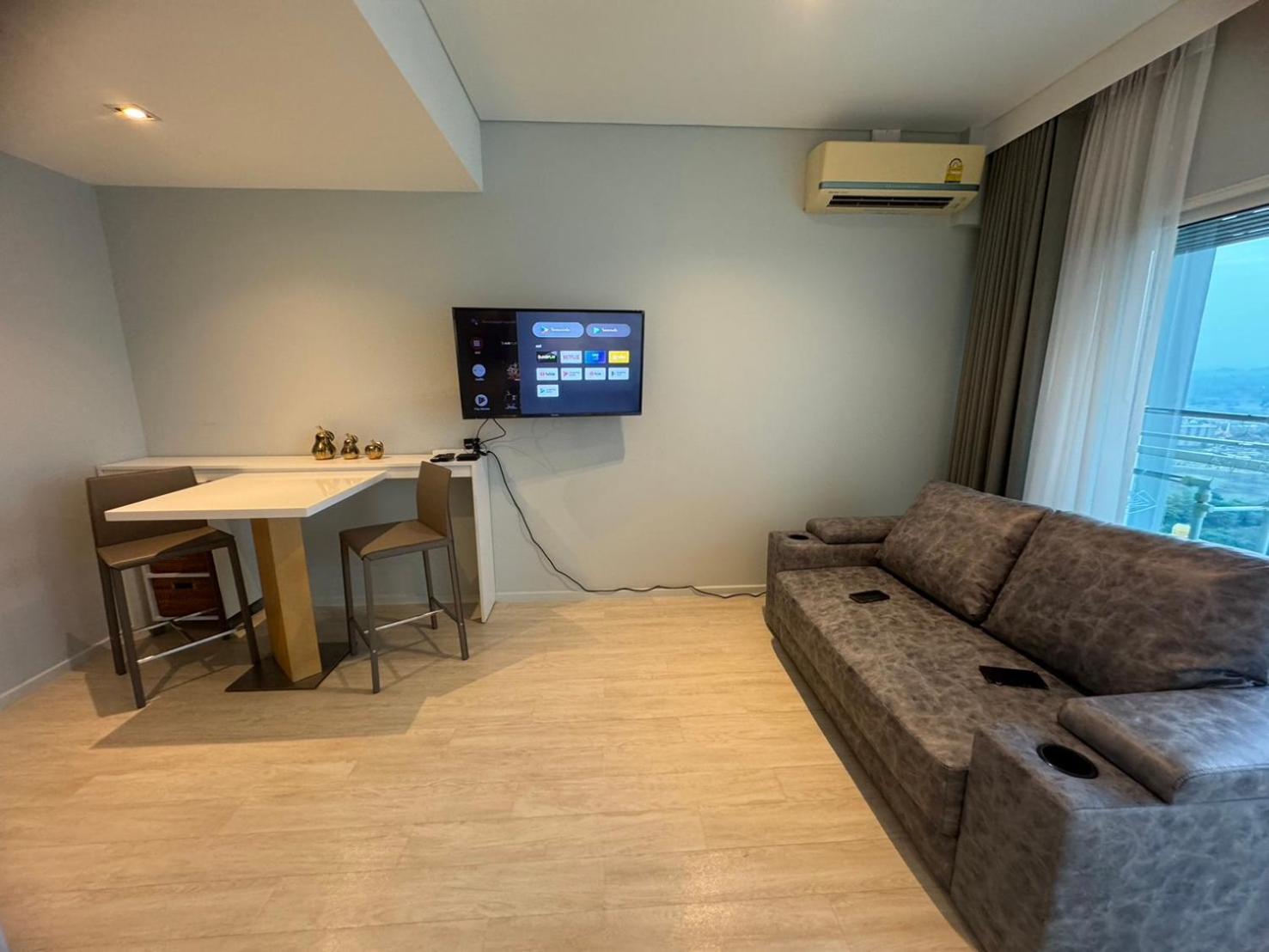 Residence By Hello Pattaya At Veranda Джомтиен Бийч Стая снимка