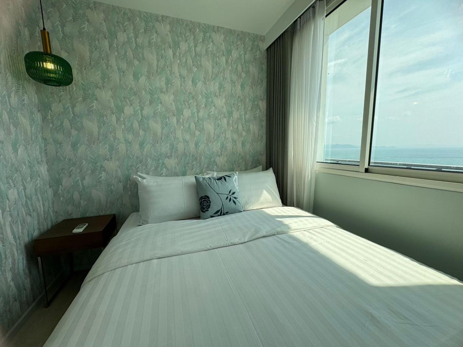 Residence By Hello Pattaya At Veranda Джомтиен Бийч Стая снимка