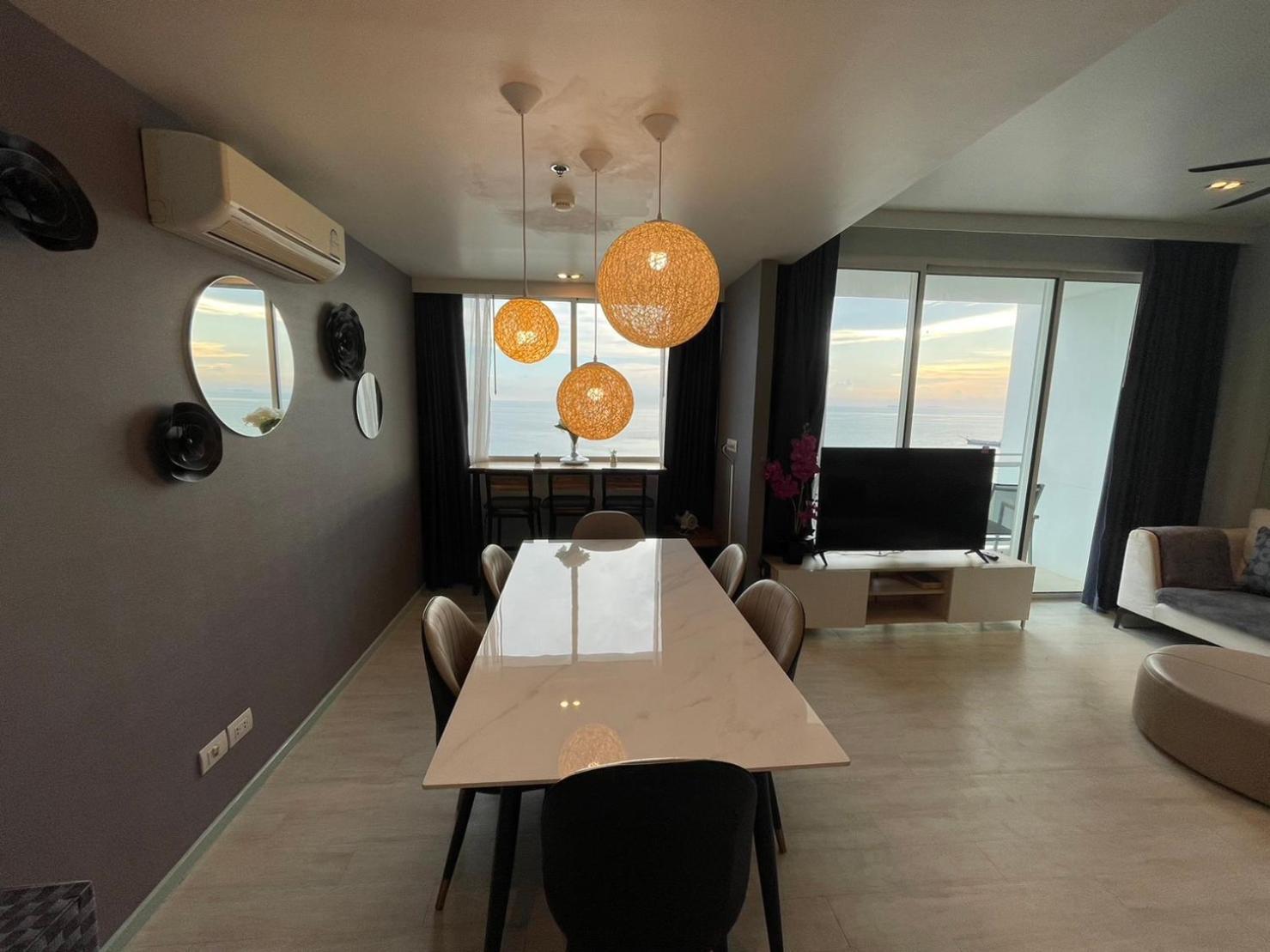 Residence By Hello Pattaya At Veranda Джомтиен Бийч Стая снимка