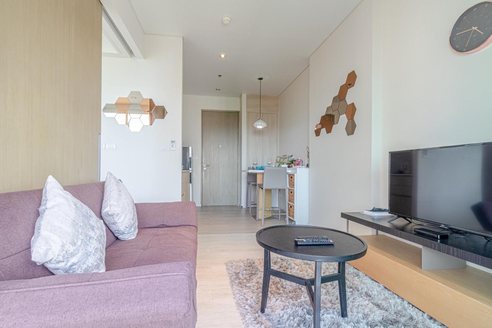 Residence By Hello Pattaya At Veranda Джомтиен Бийч Стая снимка
