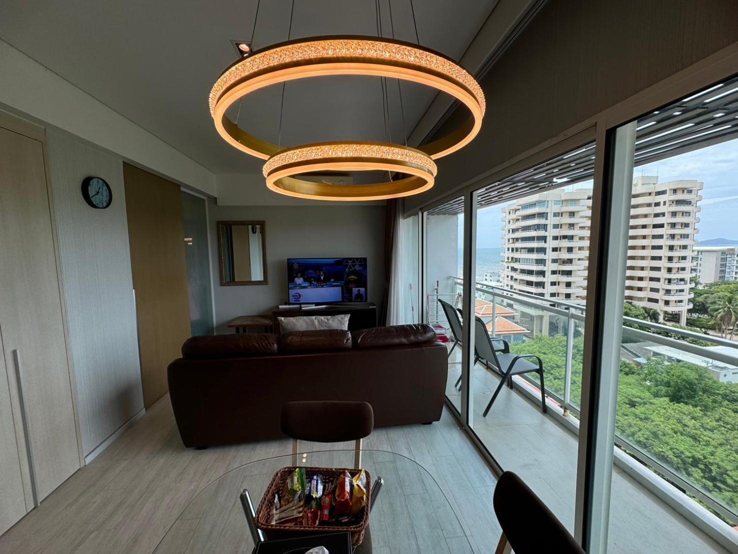 Residence By Hello Pattaya At Veranda Джомтиен Бийч Стая снимка