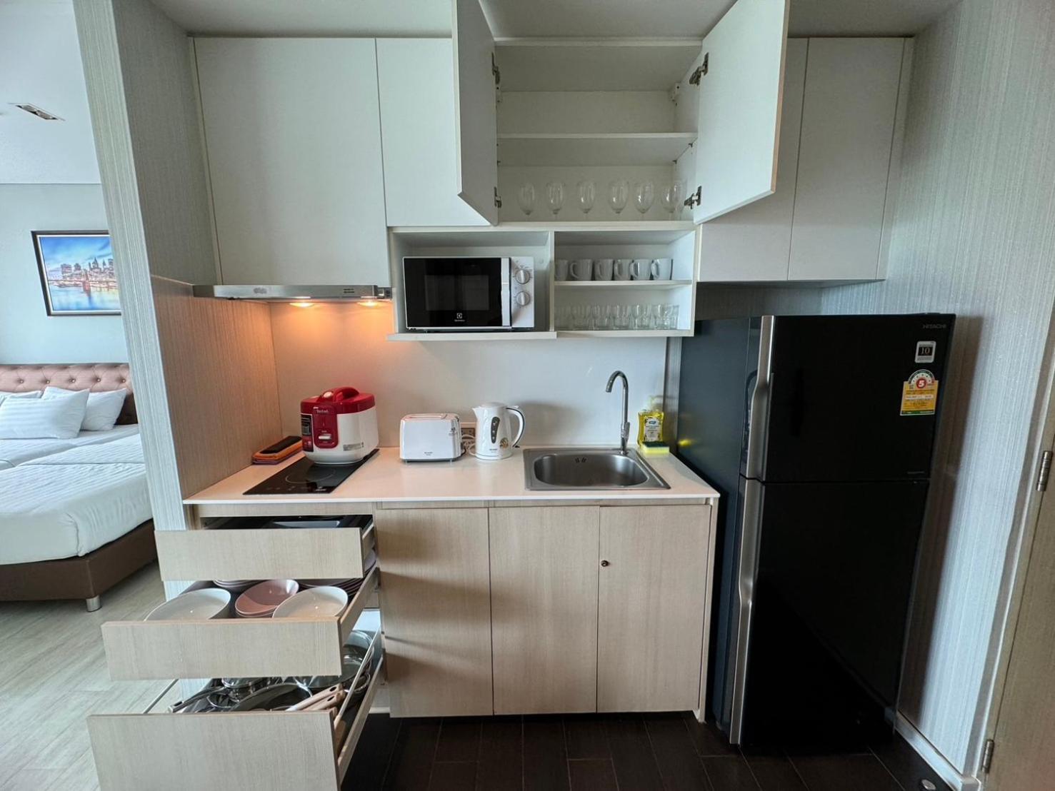 Residence By Hello Pattaya At Veranda Джомтиен Бийч Стая снимка