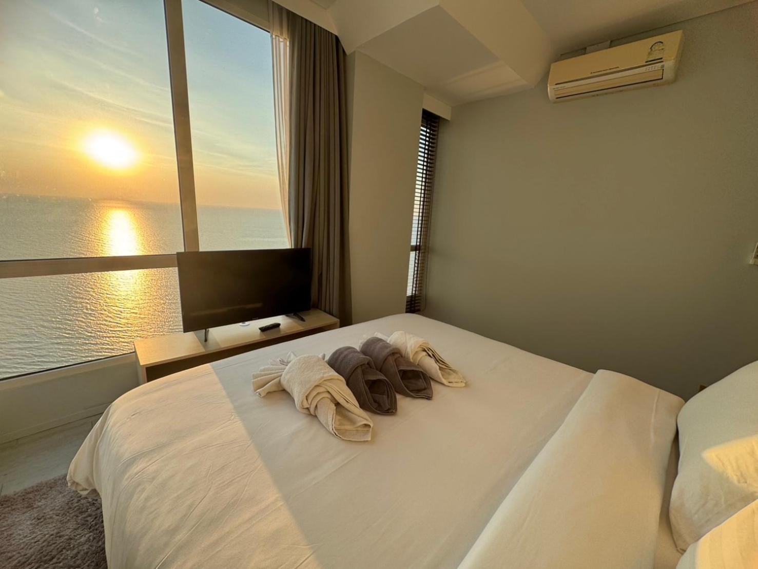 Residence By Hello Pattaya At Veranda Джомтиен Бийч Стая снимка
