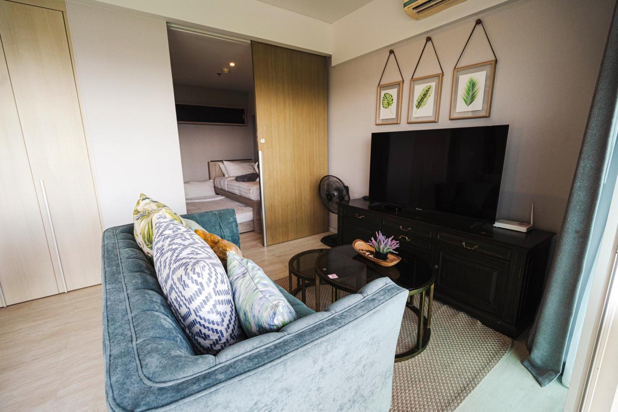 Residence By Hello Pattaya At Veranda Джомтиен Бийч Стая снимка